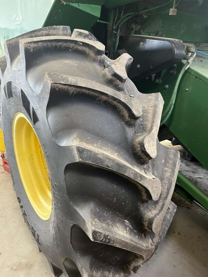 John Deere 1065, комбайны