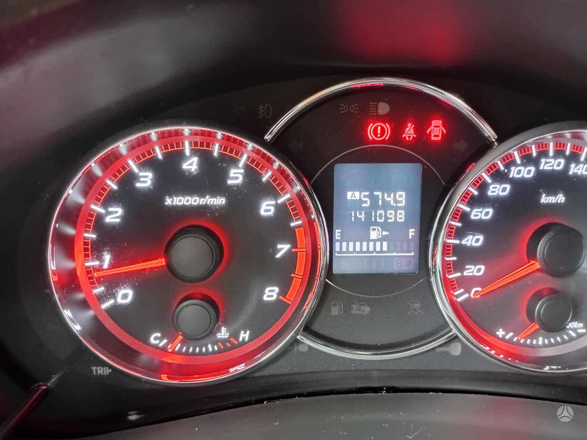 Subaru Forester, 2.0 l., off-road / crossover