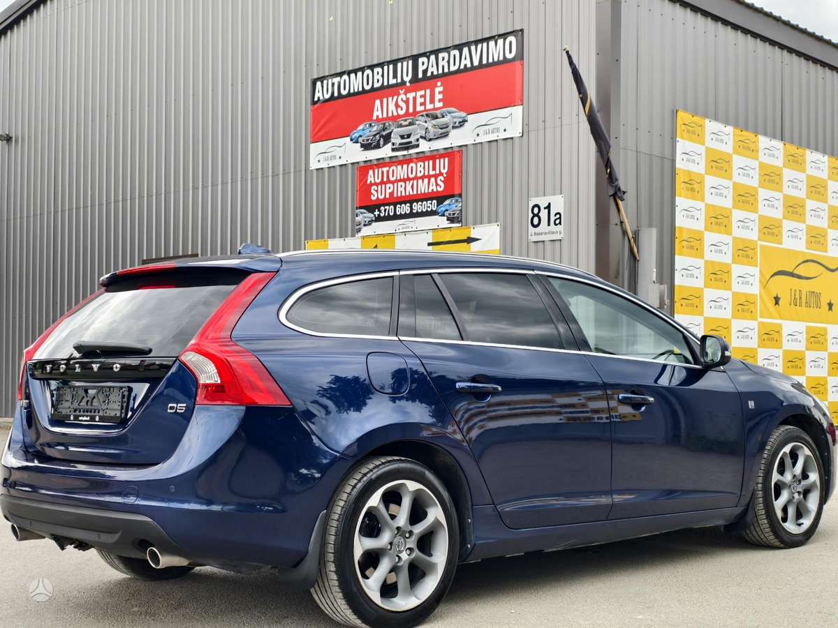 Volvo V60, 2.4 l., universalas