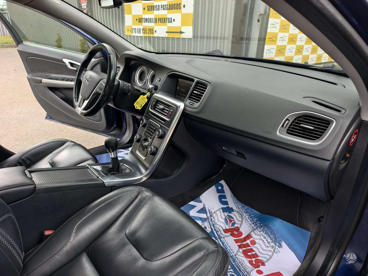 Volvo V60, 2.4 l., universalas
