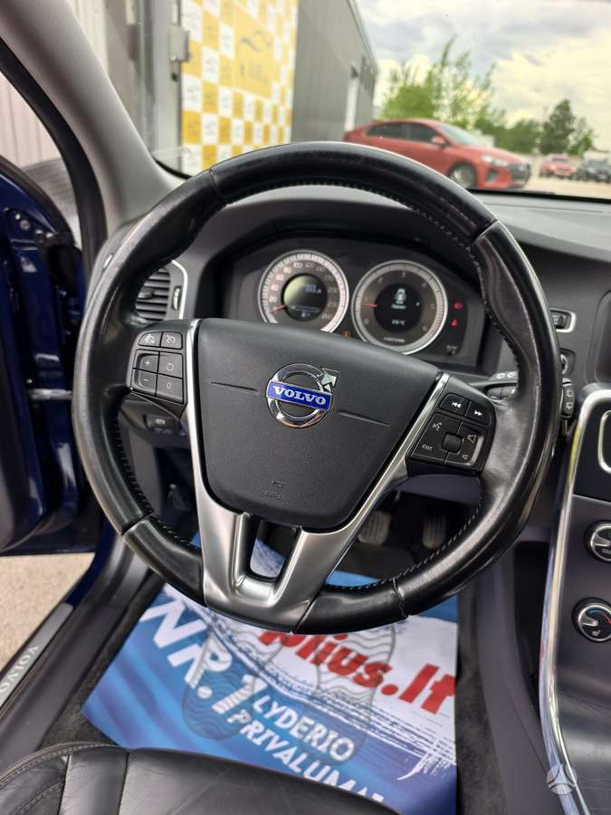 Volvo V60, 2.4 l., universalas