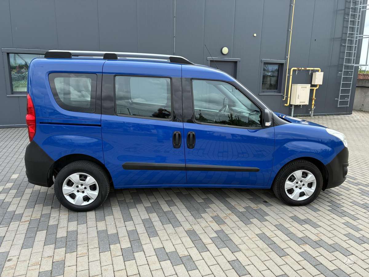 Opel Combo, 1.3 l., Минивэн
