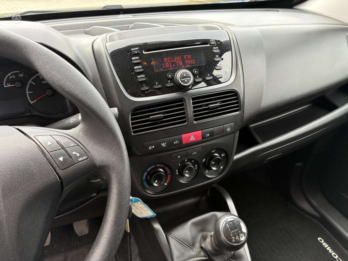 Opel Combo, 1.3 l., Минивэн