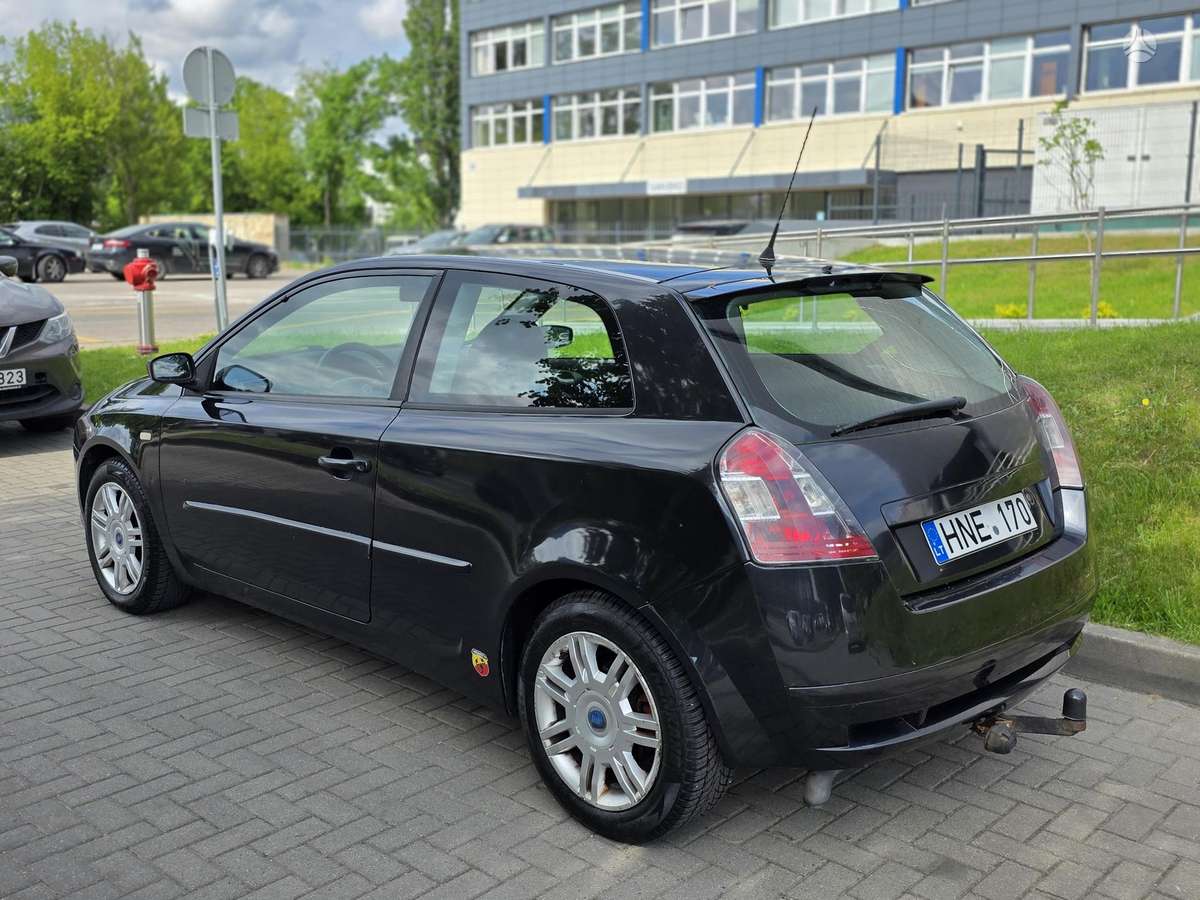 Fiat Stilo, 2.5 l., hatchback