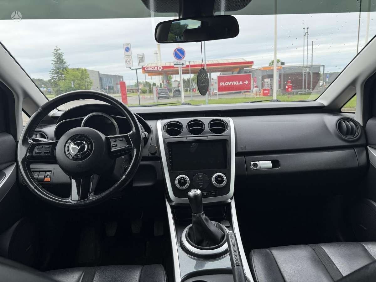 Mazda CX-7, 2.3 l., off-road / crossover