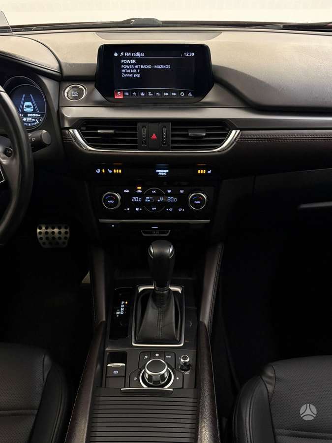 Mazda 6, 2.2 l., wagon