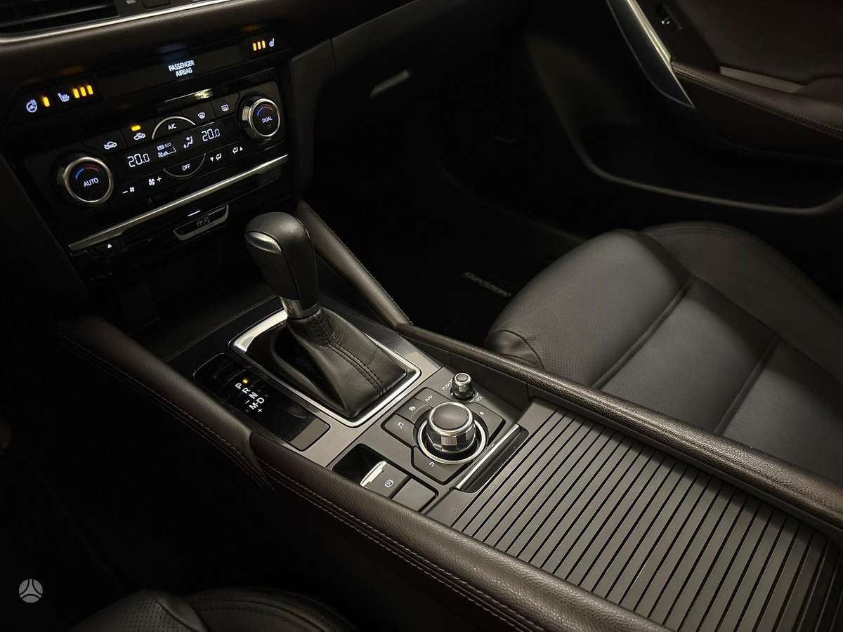 Mazda 6, 2.2 l., Универсал