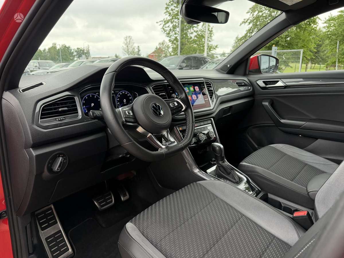 Volkswagen T-Roc - 10