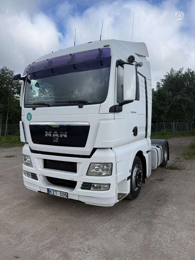 MAN TGX 18.440, double sleeper