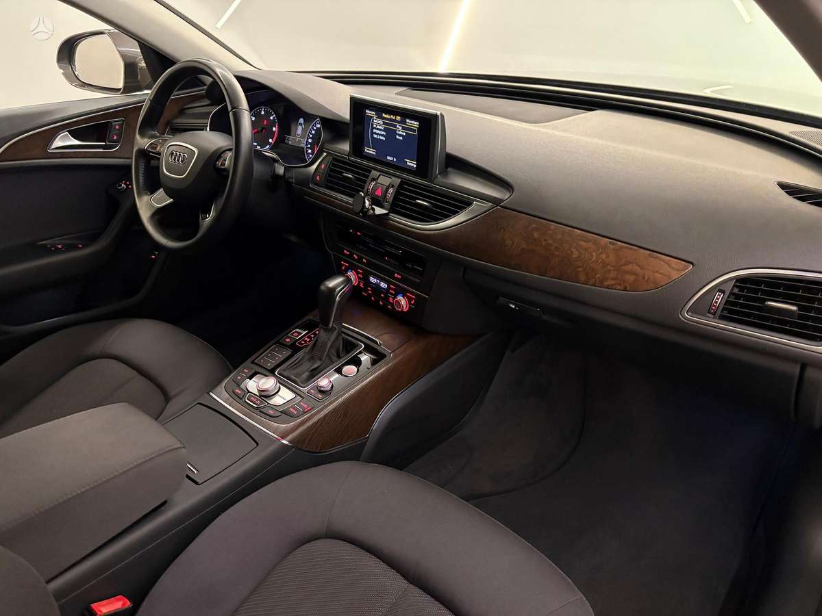 Audi A6, 2.0 l., Универсал