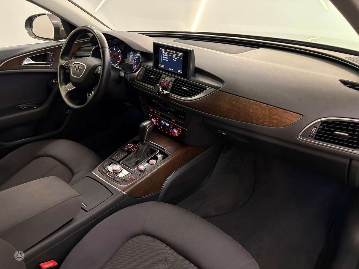 Audi A6, 2.0 l., universalas