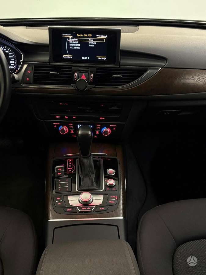 Audi A6, 2.0 l., Универсал