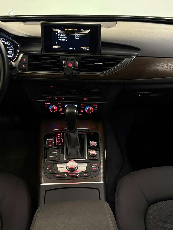 Audi A6, 2.0 l., wagon