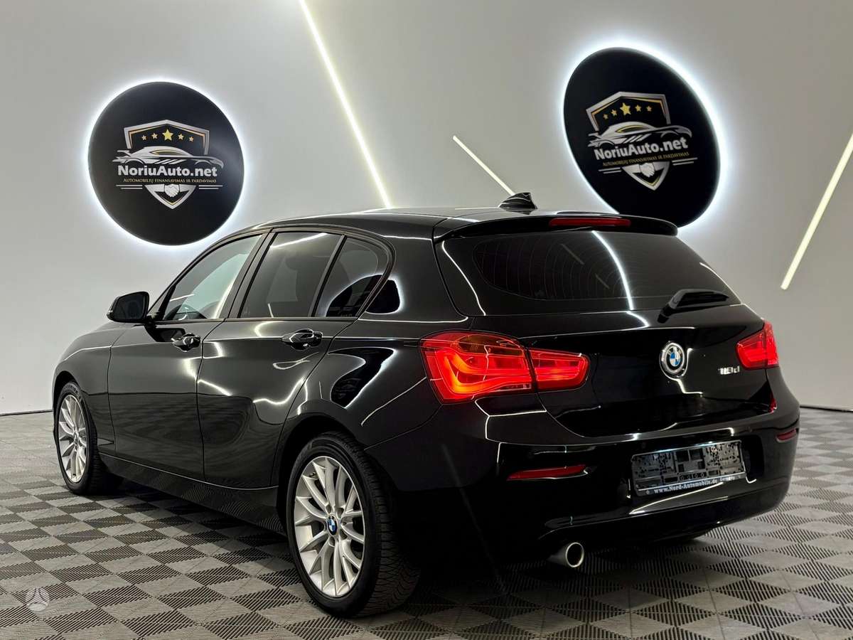 BMW 120, 2.0 l., hatchback