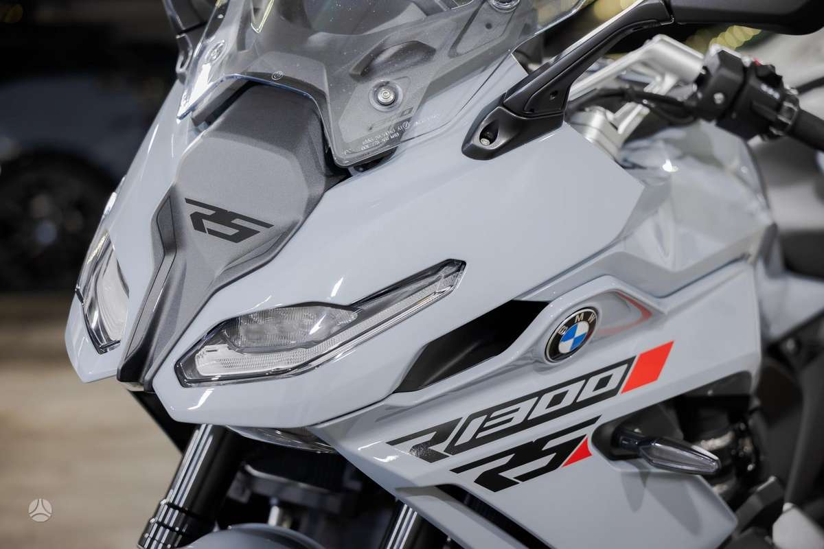 BMW R 1300 RS 1300cc, superbikes