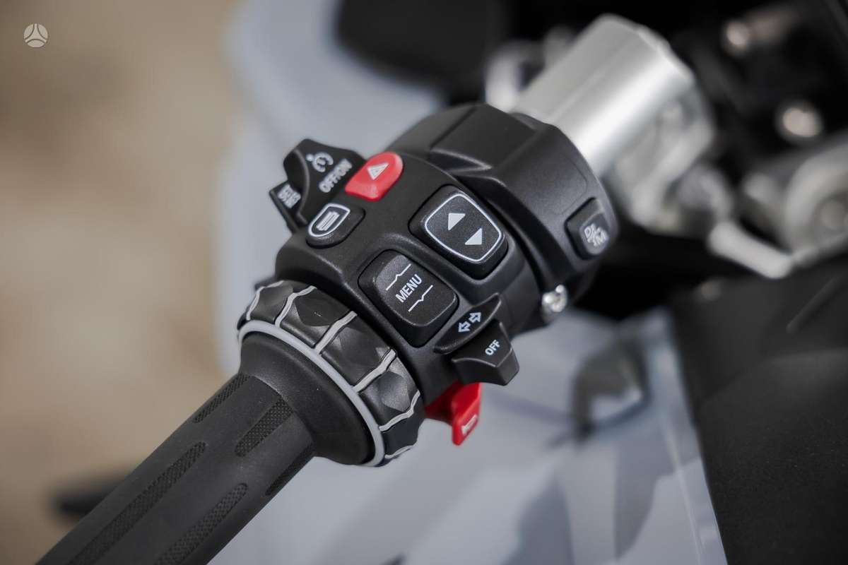 BMW R 1300 RS 1300cc, superbikes