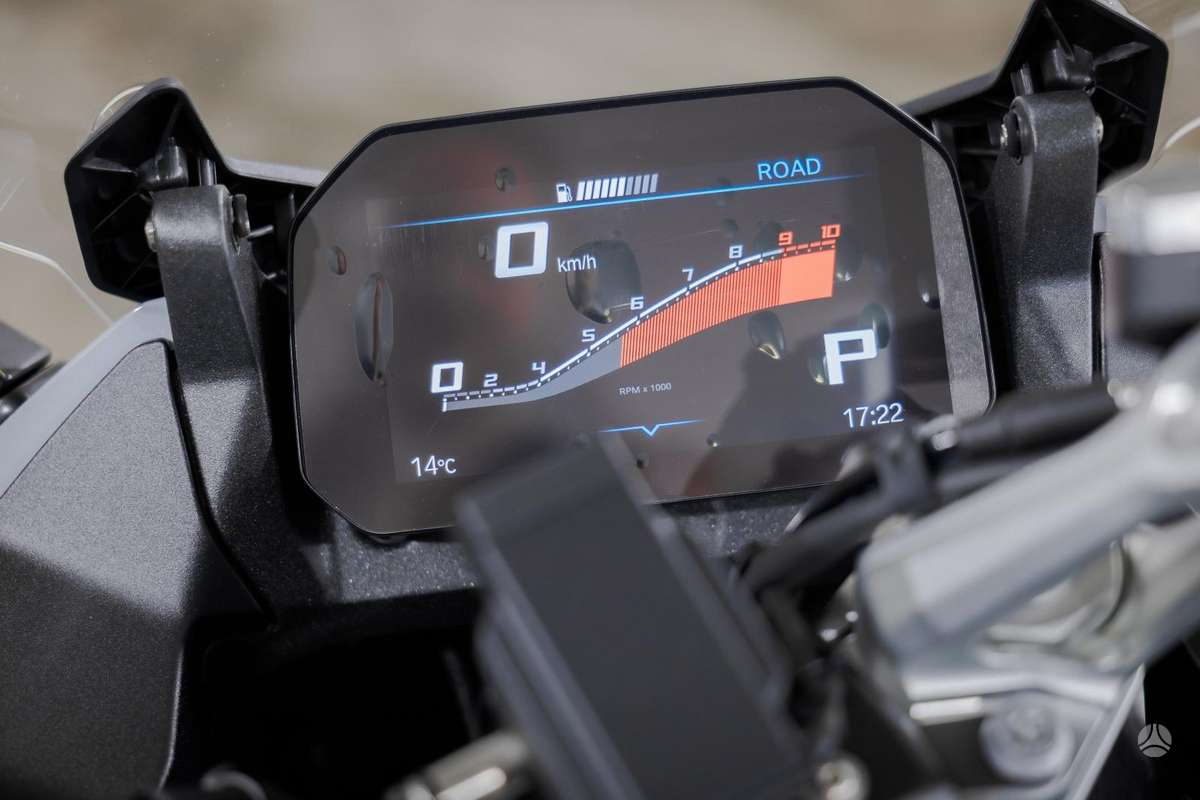 BMW R 1300 RS 1300cc, superbikes