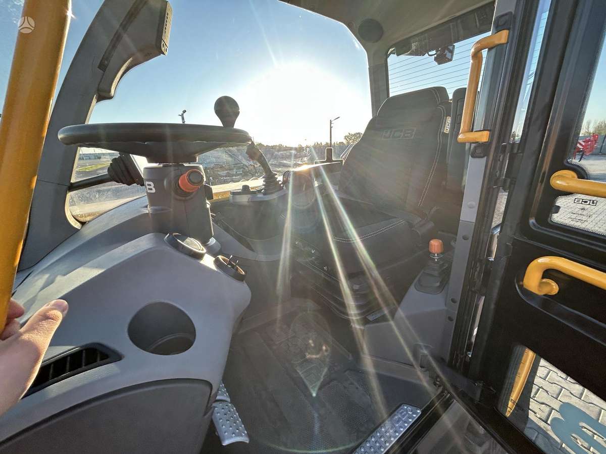 JCB 560-80 Agri Xtra, самоходные погрузчики