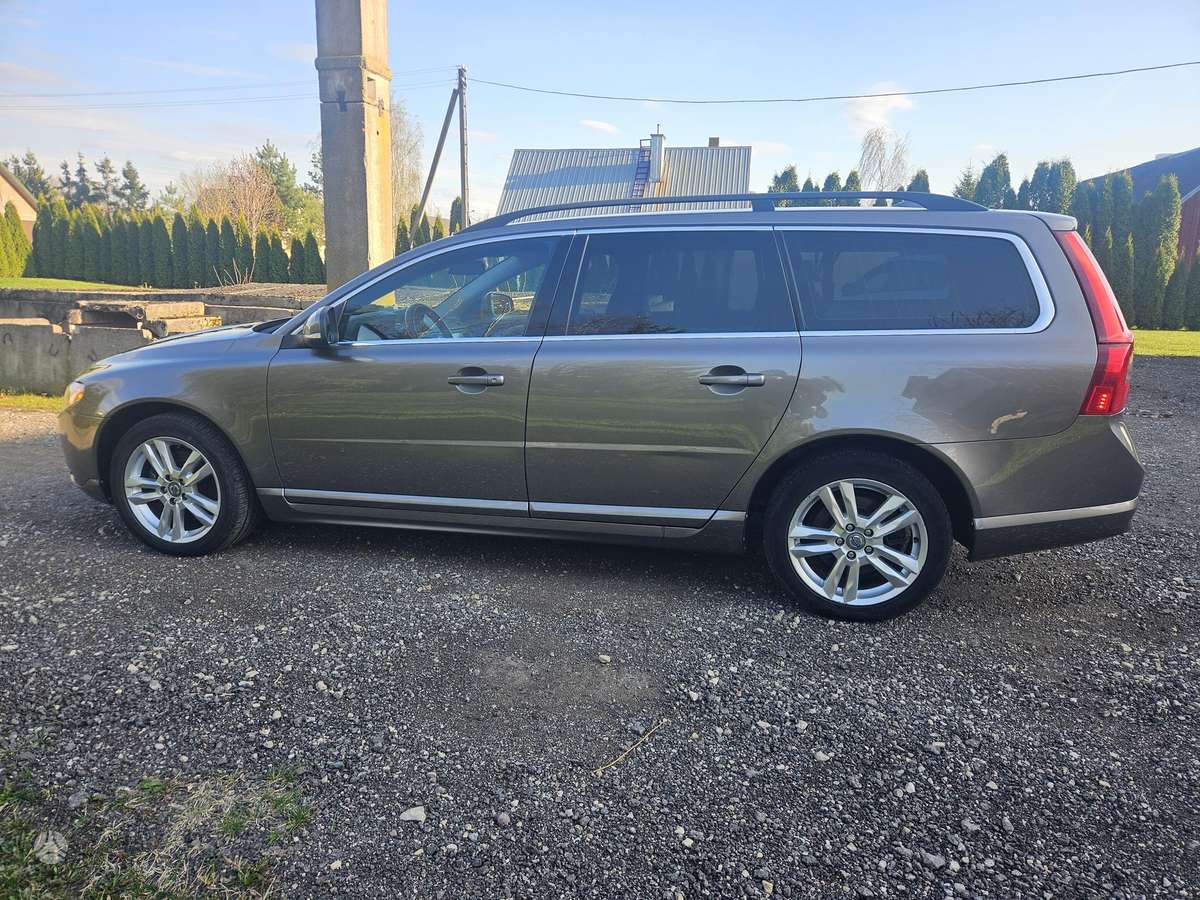 Volvo V70, 2.0 l., universalas