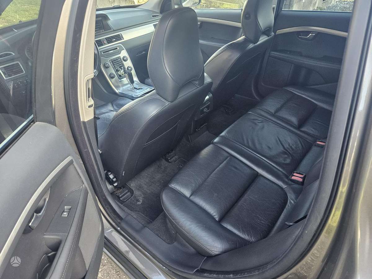 Volvo V70, 2.0 l., universalas