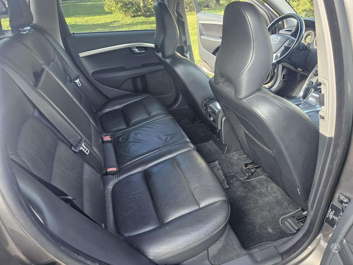 Volvo V70, 2.0 l., universalas
