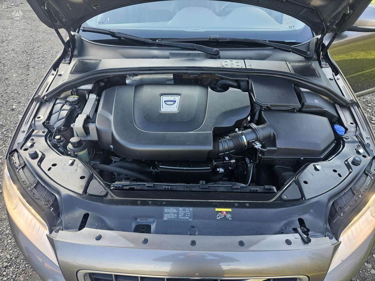 Volvo V70, 2.0 l., universalas