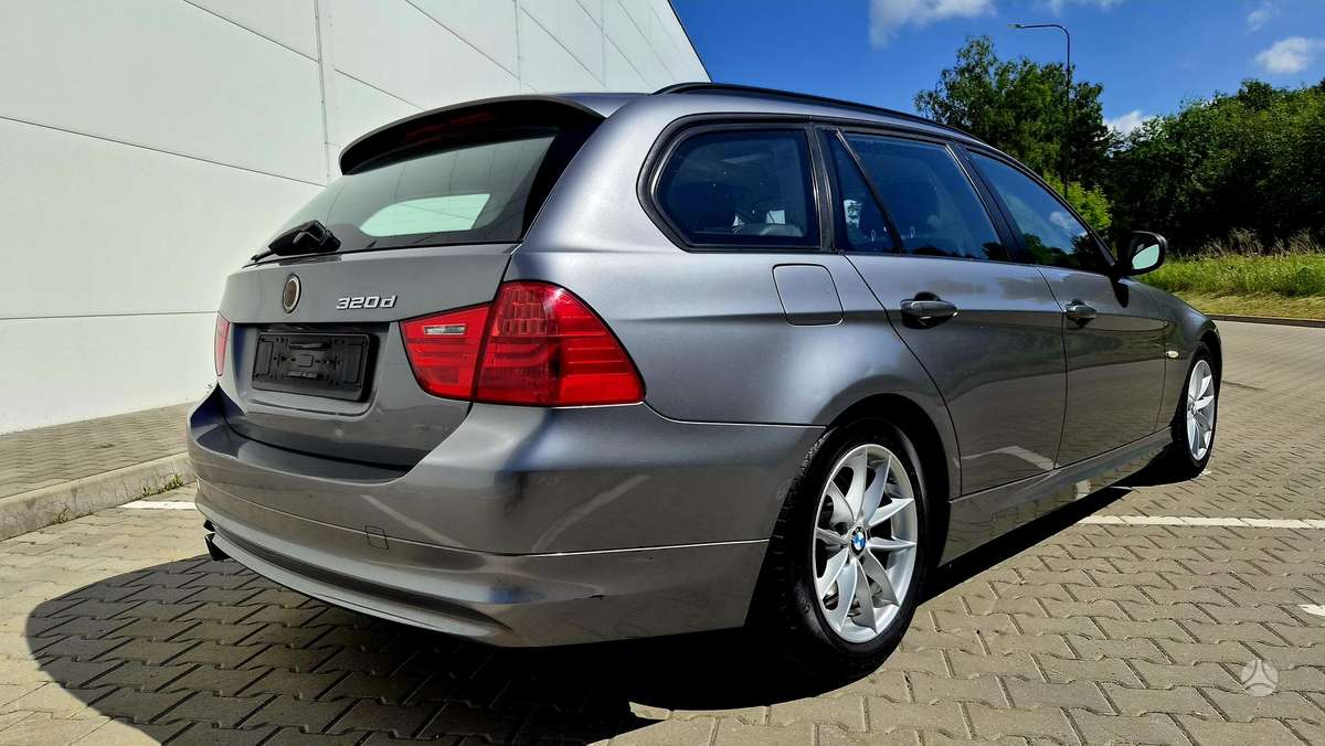 BMW 320, 2.0 l., Универсал