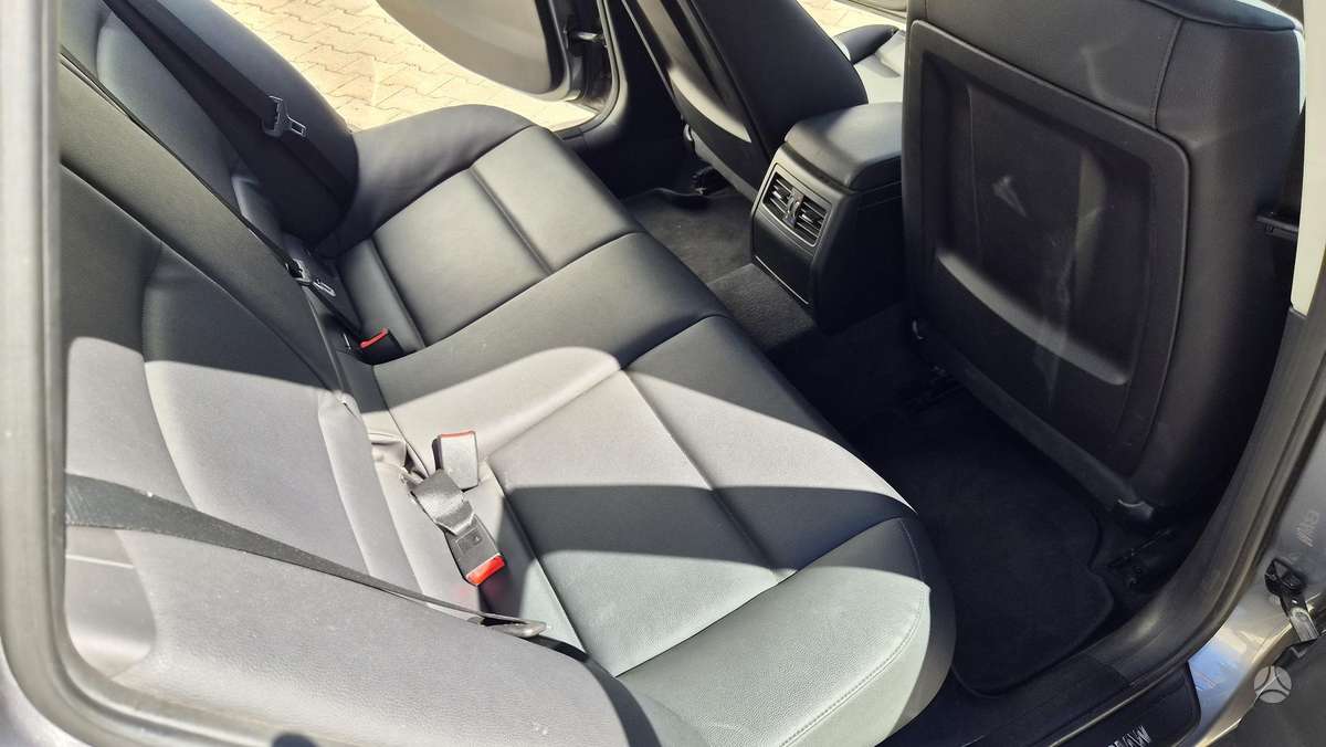 BMW 320, 2.0 l., universalas
