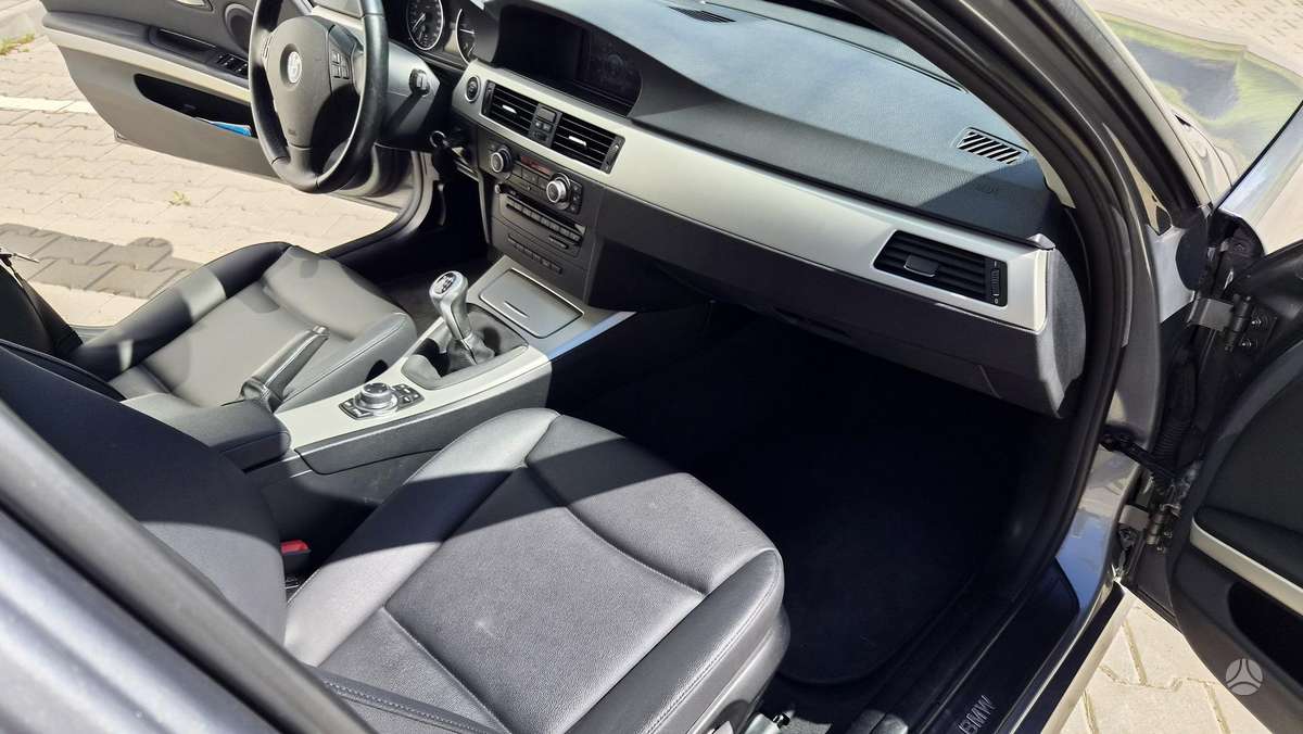 BMW 320, 2.0 l., Универсал