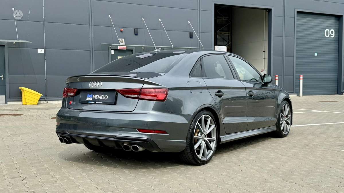 Audi S3, 2.0 l., Седан