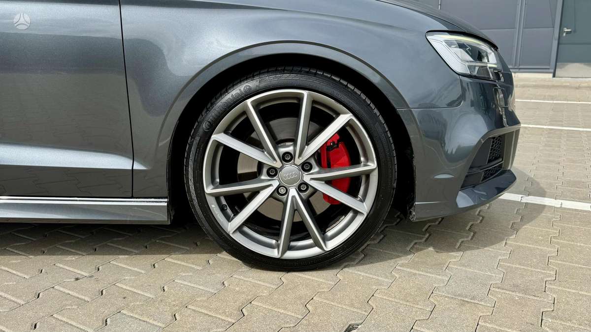 Audi S3, 2.0 l., Седан