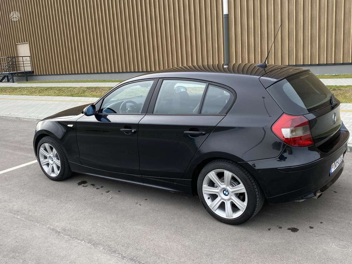 BMW 116, 1.6 l., Хэтчбек