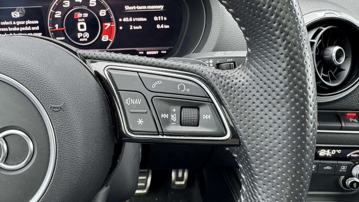 Audi S3, 2.0 l., Седан