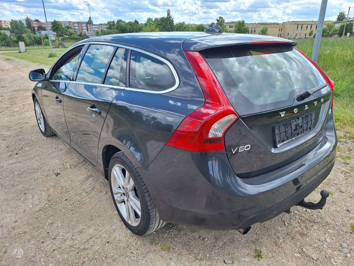 Volvo V60, 2.0 l., Универсал