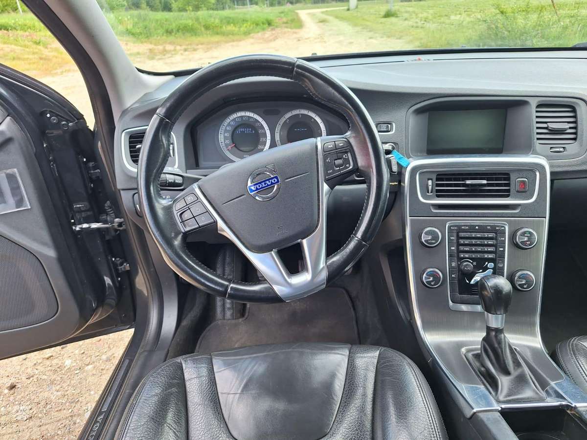 Volvo V60, 2.0 l., Универсал