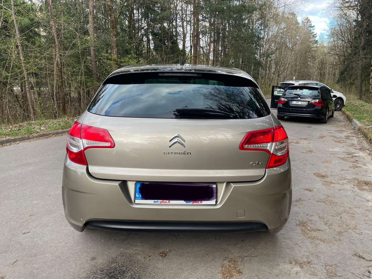 Citroen C4, 1.6 l., Хэтчбек