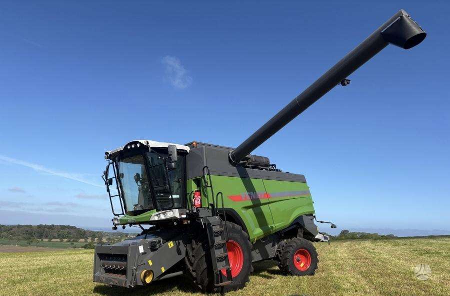Fendt 5255 L, combine harvesters