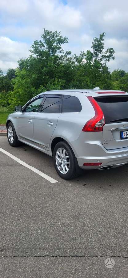 Volvo XC60 - 2