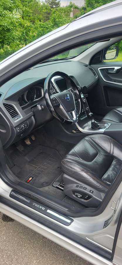 Volvo XC60 - 6