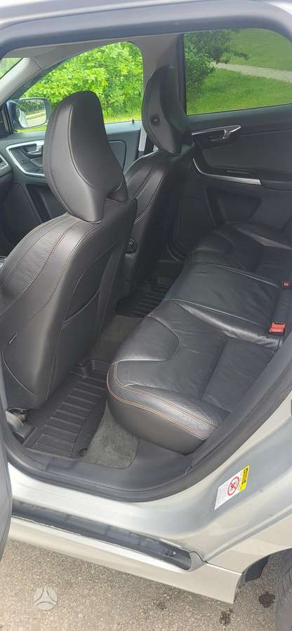 Volvo XC60 - 9