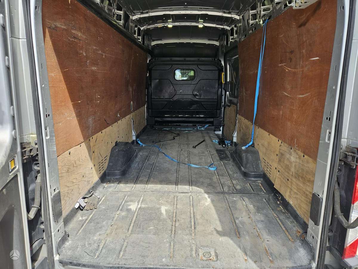 Ford Transit, 2.2 l., cargo van