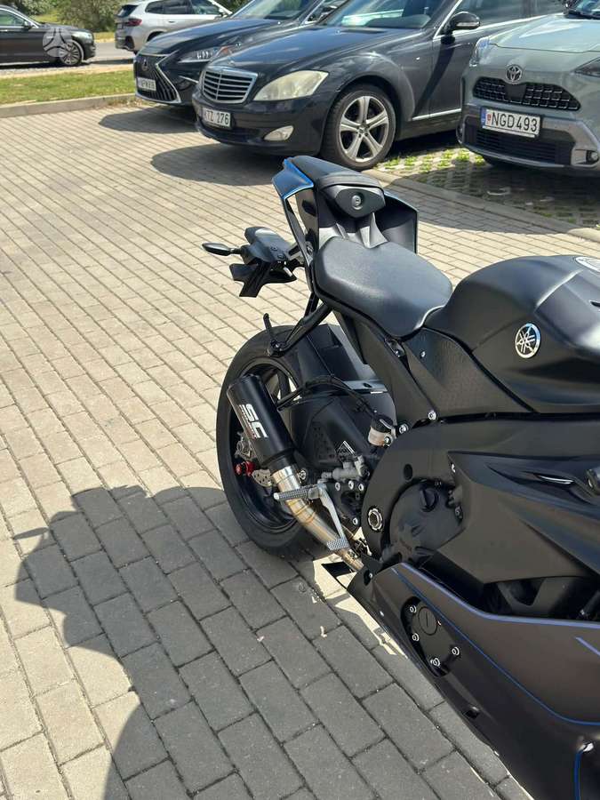 Yamaha R6 599cc, superbikes