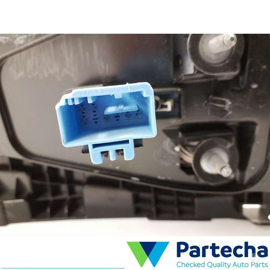 Volkswagen Touareg, 760945307D, lights