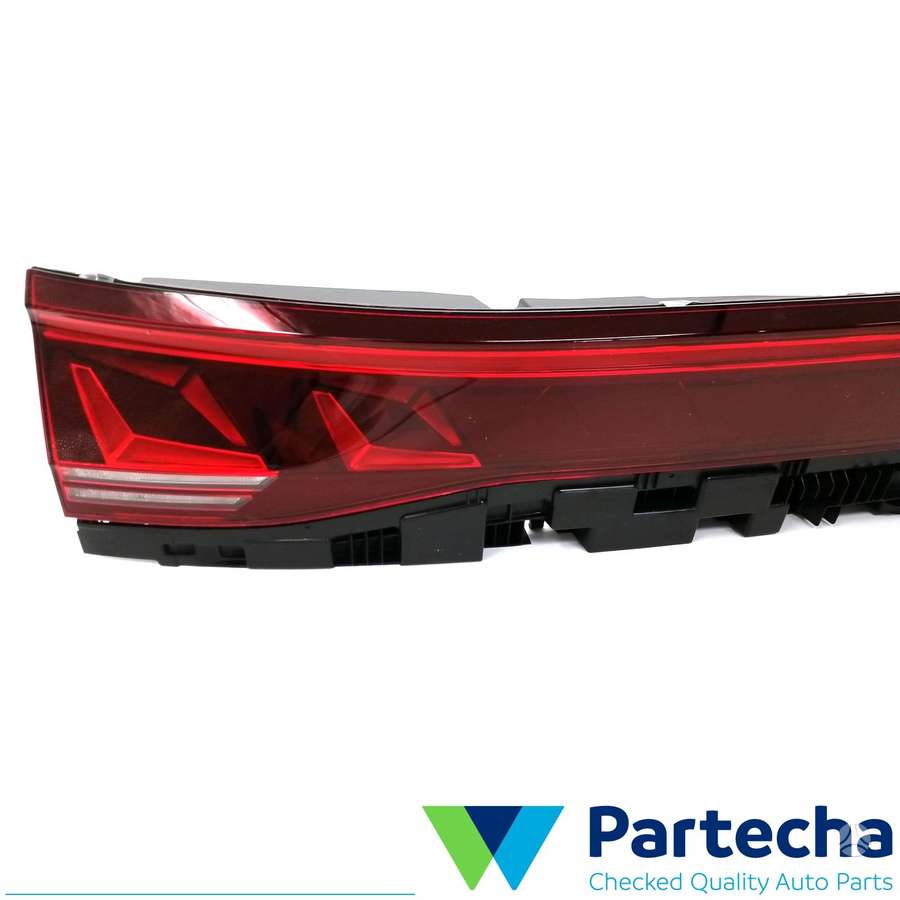 Volkswagen Touareg, 760945307E, lights