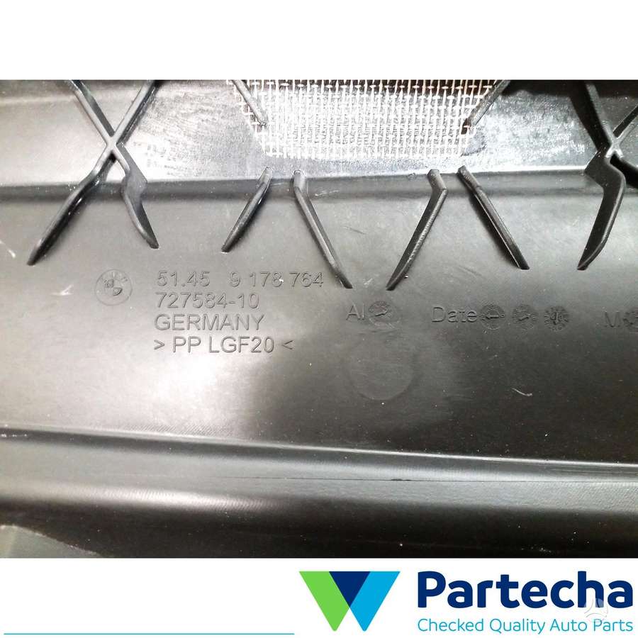 BMW 5 serija, 51.459178764, dashboard