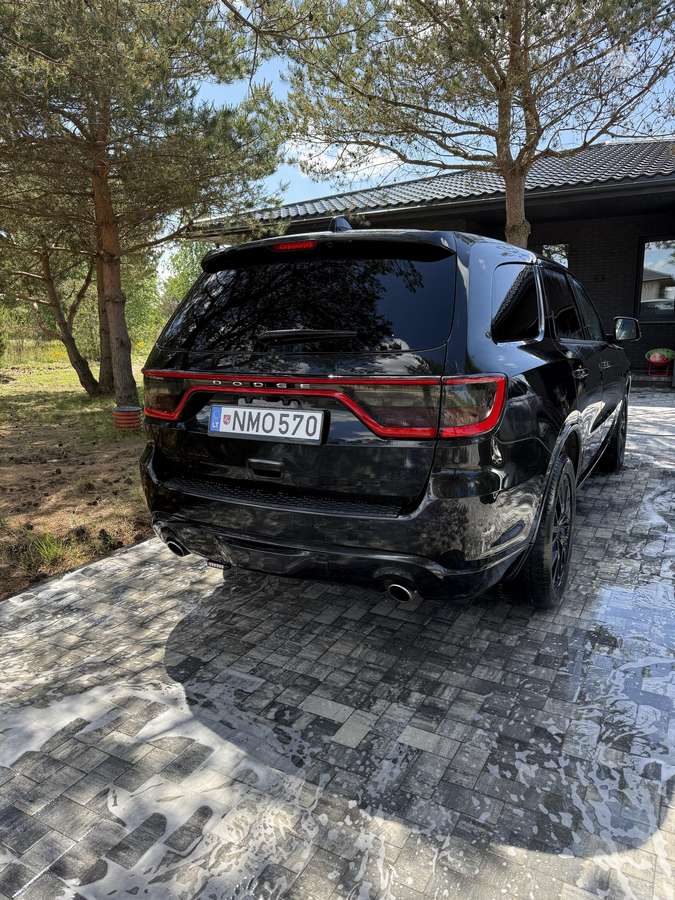 Dodge Durango, 5.7 l., off-road / crossover