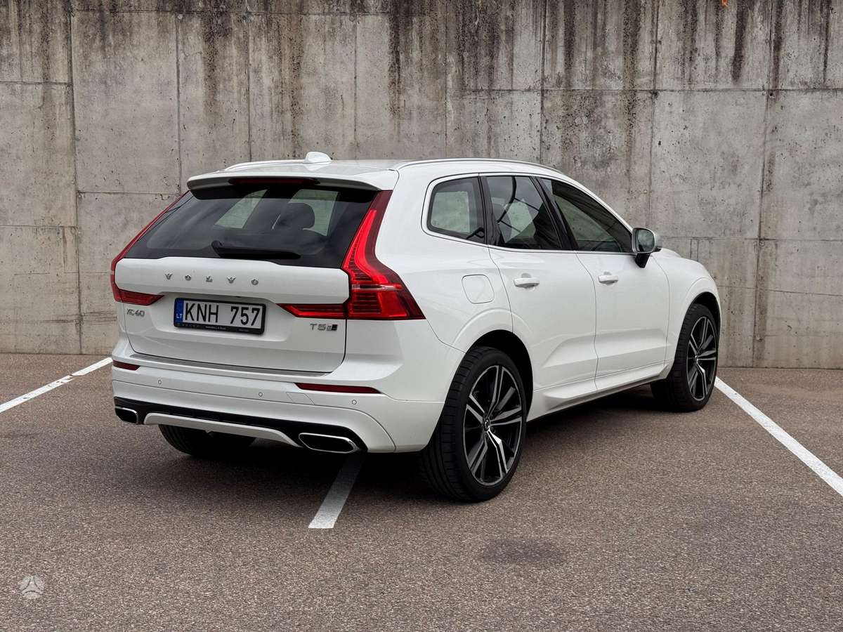 Volvo XC60 - 4