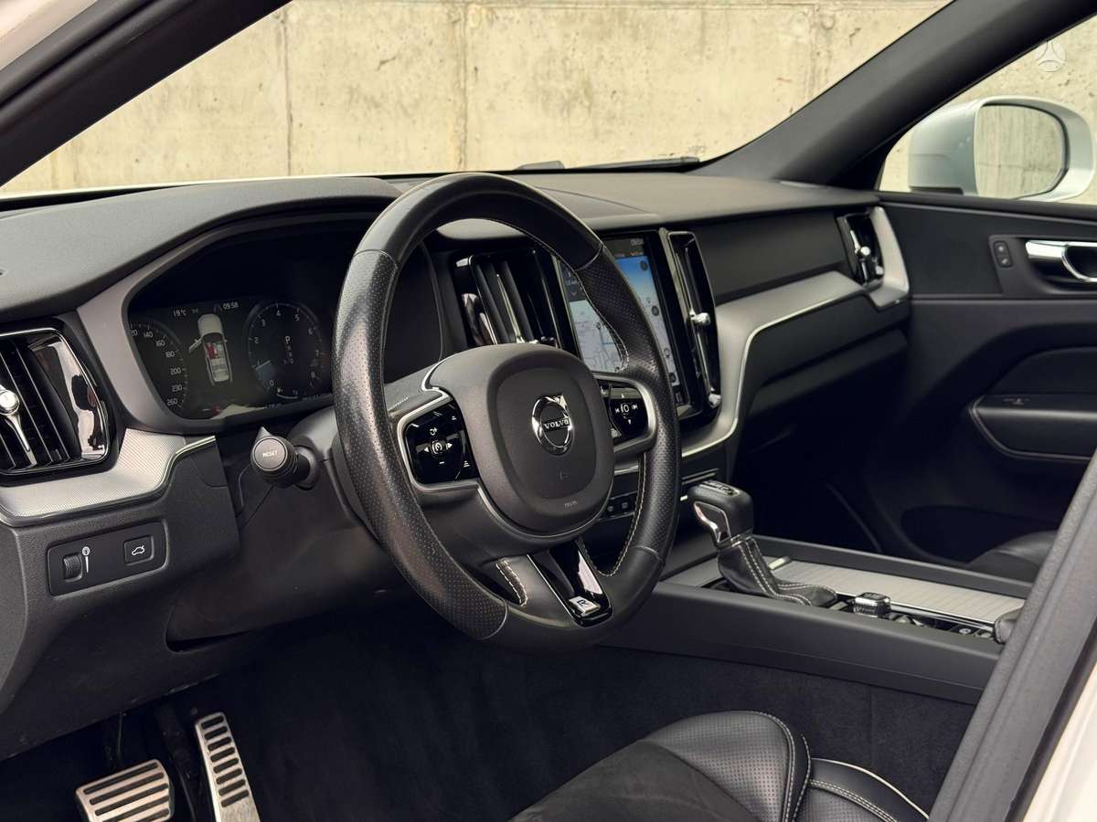 Volvo XC60 - 10