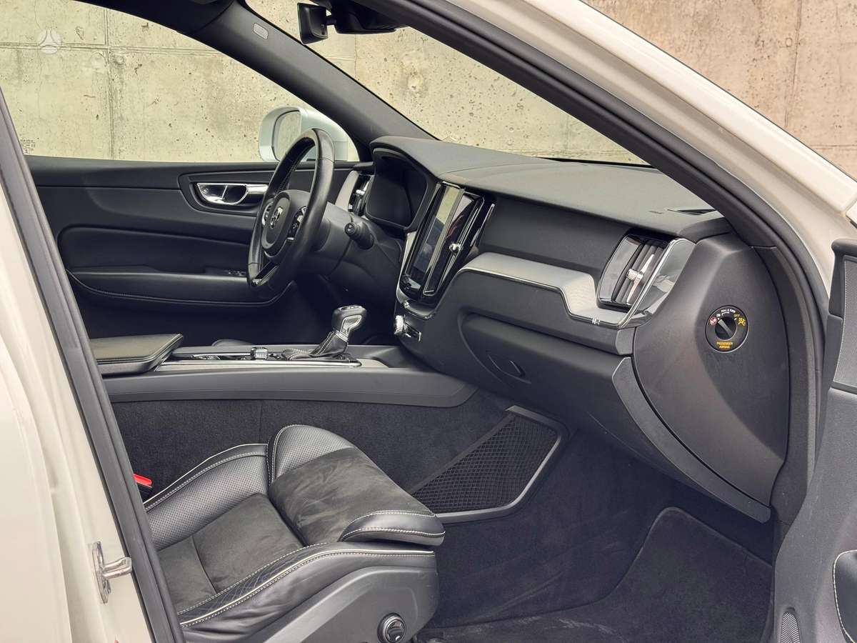 Volvo XC60 - 12