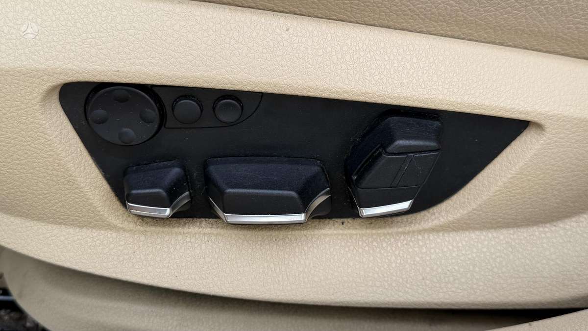 BMW 730, 3.0 l., Седан